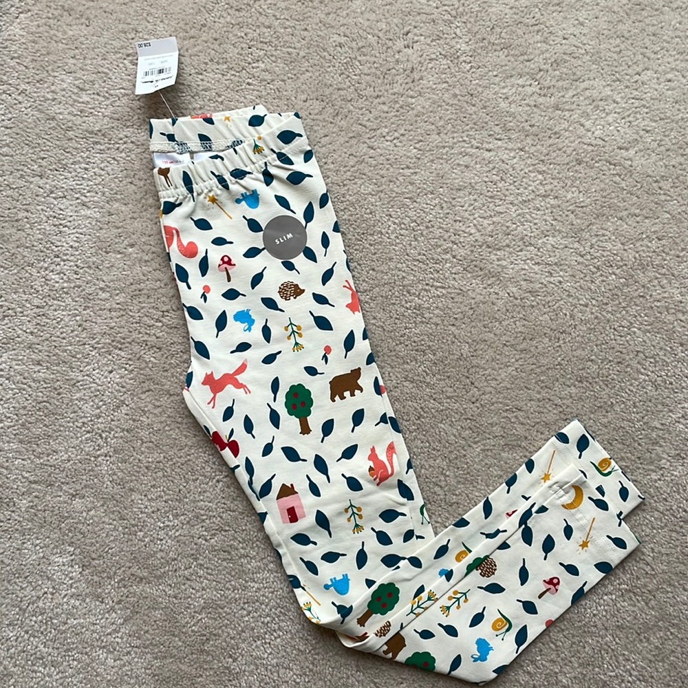 NWT.  Hanna Anderson leggings